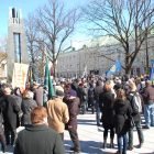 2013-03-28 Mitinge „Už mūsų žemę, kalbą ir valstybę“ V. Kudirkos aikštėje. A.Čiro nuotr.
