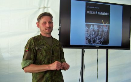 2018-08-04 Ariogaloje. Knygos „Laiškai iš Varviškės“ pristatyme