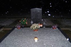 2019-10-31 vakarą Liepynės kapinėse