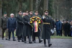 2019-11-17 Vokiečių karių kapinėse Vingio parke. A.Pliadžio nuotr. (kam.lt)