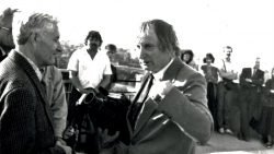 V.Milvydas ir A.Kentra šaulių priesaikoje Gedimino pilies bokšte 1989 m. A.Buroko asm. archyvo nuotr.