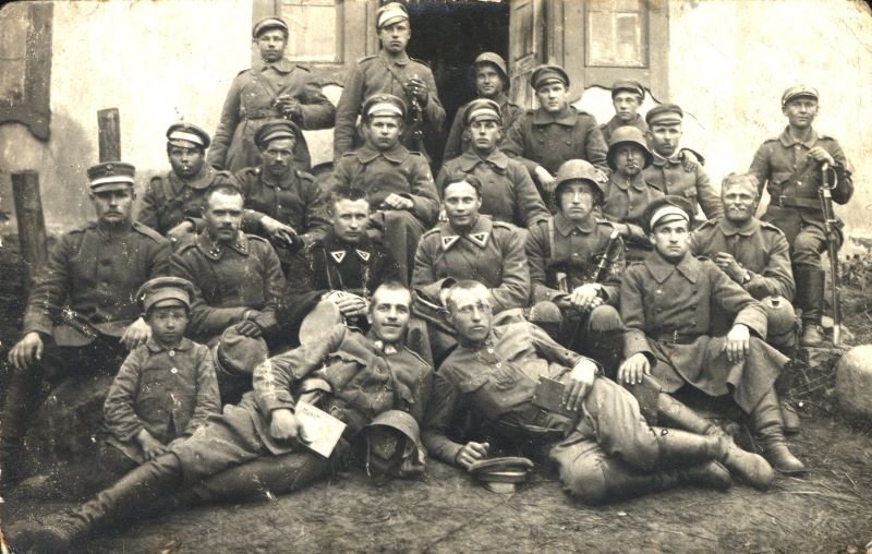 1919 m. rugpjūčio mėn. I pėstininkų brigados štabas Ustronėje (Daugailių vls.) vejant bolševikus iš Lietuvos