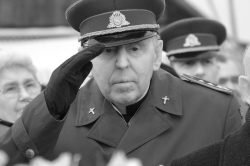 Ats. plk. monsinjoras Alfonsas Svarinskas. 1925 - 2014