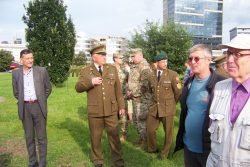 100_7210 2017-08-21 Savanorio A.Sakalausko žūties vietoje.