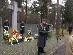 2017-11-19 Karių kapinėse M.K.Čiurlionio g.