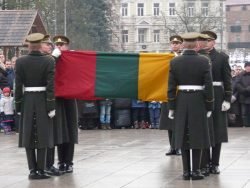 045_MA 2018-01-01 Katedros aikštėje. M.Abaravičiaus nuotr.