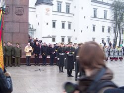 046 2018-01-01 Katedros aikštėje. L.Ladigos nuotr.