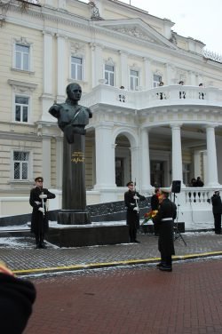2018-02-16 Aikštėje prie krašto apsaugos ministerijos. A.Čiro nuotr.