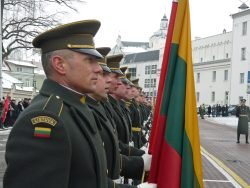 2018-02-16 Aikštėje prie krašto apsaugos ministerijos. M.Abaravičiaus nuotr.