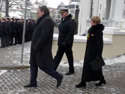 2018-02-16 Aikštėje prie krašto apsaugos ministerijos. M.Abaravičiaus nuotr.
