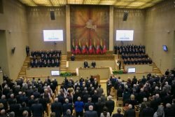 15min_04 Iškilmingas kovo 11-osios minėjimas Seime. J.Kalinsko (15min.lt) nuotr.