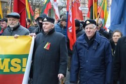 2018-03-11 Katedros aikštėje