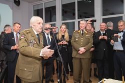 2018-11-20 Vilniaus įgulos karininkų ramovėje (Iš LK Sausumos pajegų Facebook puslapio)