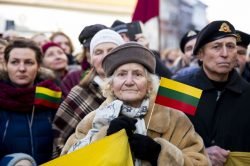 2019-02-16 Prie Lietuvos nepriklausomybės signatarų namų. L.Balandžio nuotr. (15min)