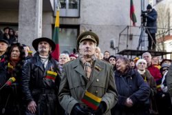 2019-02-16 Prie Lietuvos nepriklausomybės signatarų namų. L.Balandžio nuotr. (15min)