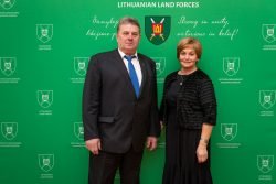 2019-11-20 Vilniaus įgulos karininkų ramovėje. gr. M.Lysenko nuotr. (Sausumos pajėgos, Facebook)