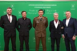 2019-11-20 Vilniaus įgulos karininkų ramovėje. gr. M.Lysenko nuotr. (Sausumos pajėgos, Facebook)