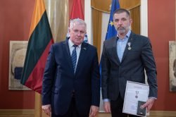 2022-11-24. Apdovanojimai Lietuvos kariuomenės dienos proga Vilniuje. Alfredas Pliadis /KAM
