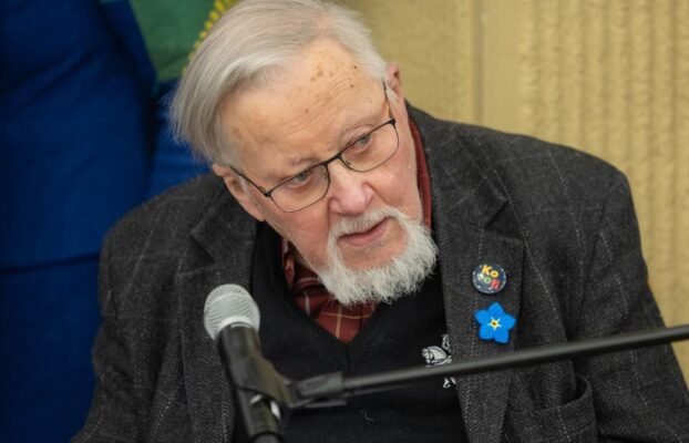 Žlugs ir dar viena melo imperija, kiek ji besipūstų ir begrasintų tariamai mažesniems