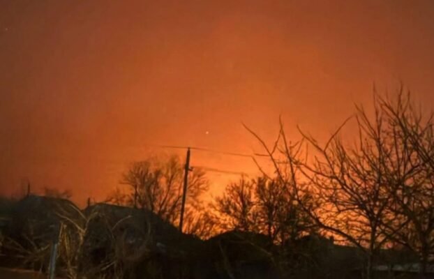 Gaisai Volgogrado srityje. Raketos pataikė į sandėlį su tūkstančiais sviedinių