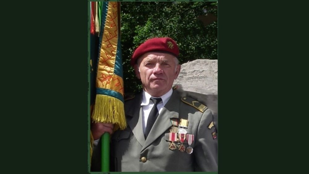 Atsisveikinkime su mirusiu bendražygiu