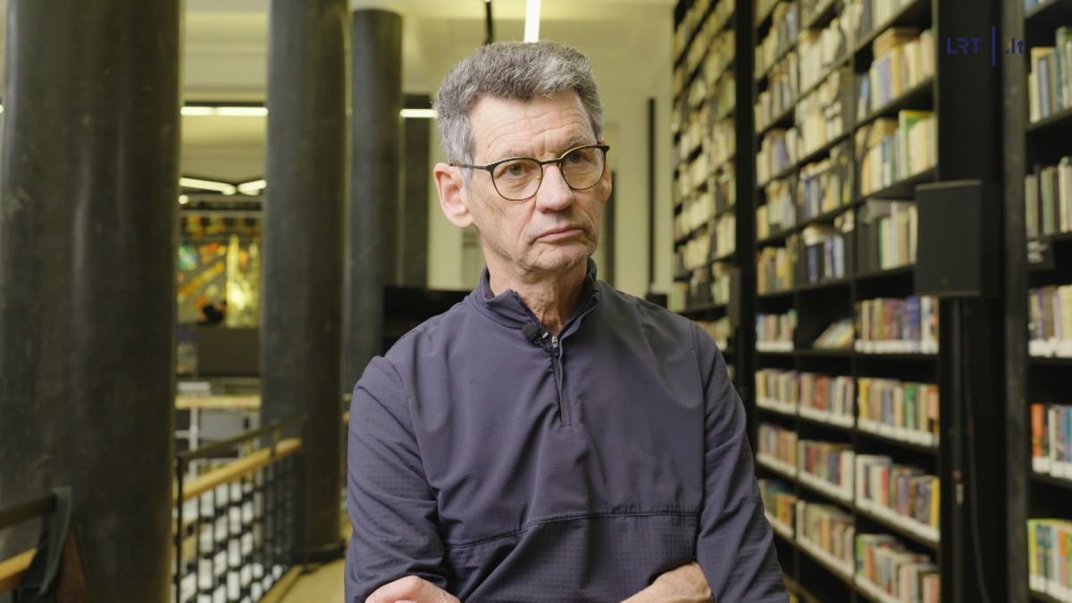 Arūnas Degutis: informacinio karo frontas – pats svarbiausias, bet mes mūšį po mūšio pralaimime