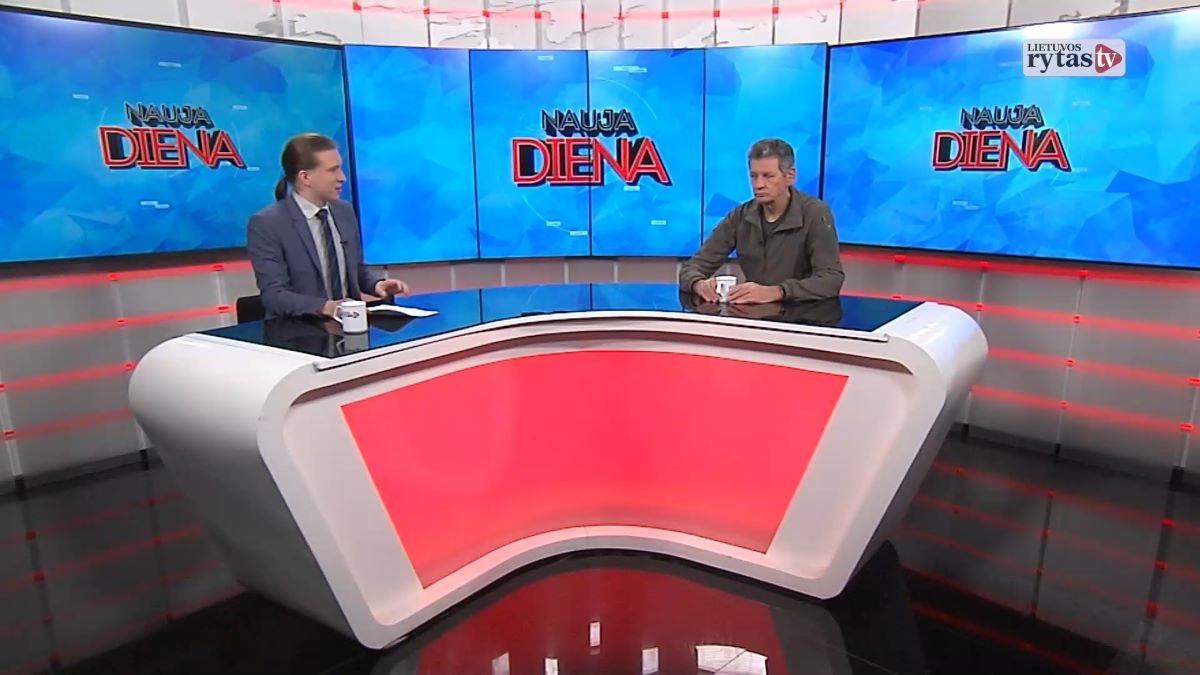 A.Degutis atskleidė, kas dėl gynybos jį labai neramina: gyvename savo sraute