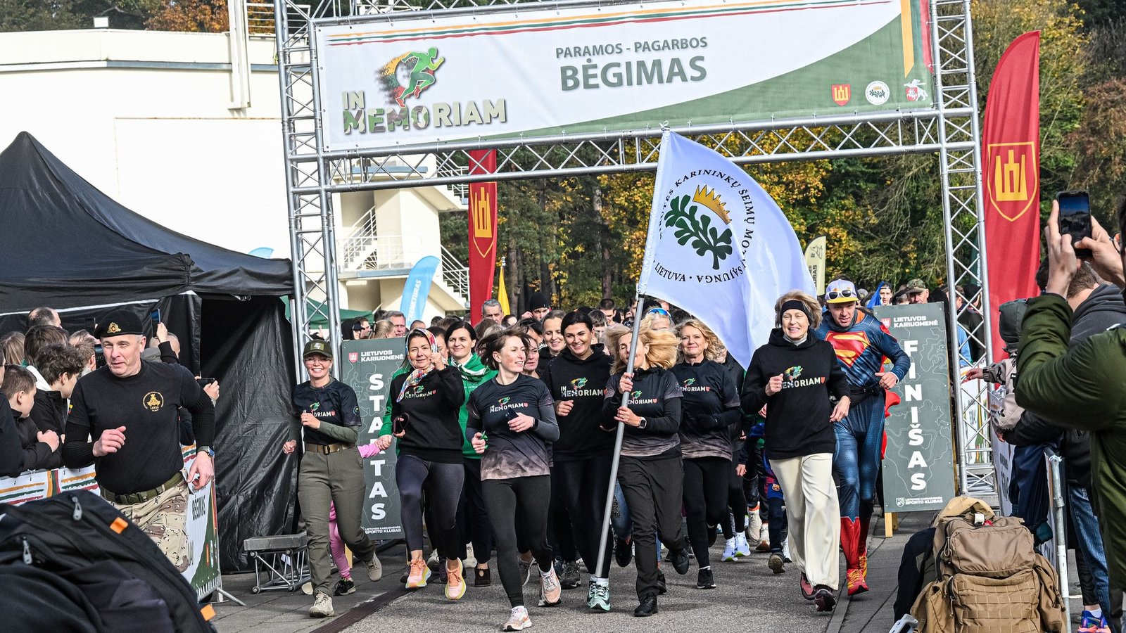 „In Memoriam“ bėgime pagerbti šiemet mirę šeši Lietuvos kariai